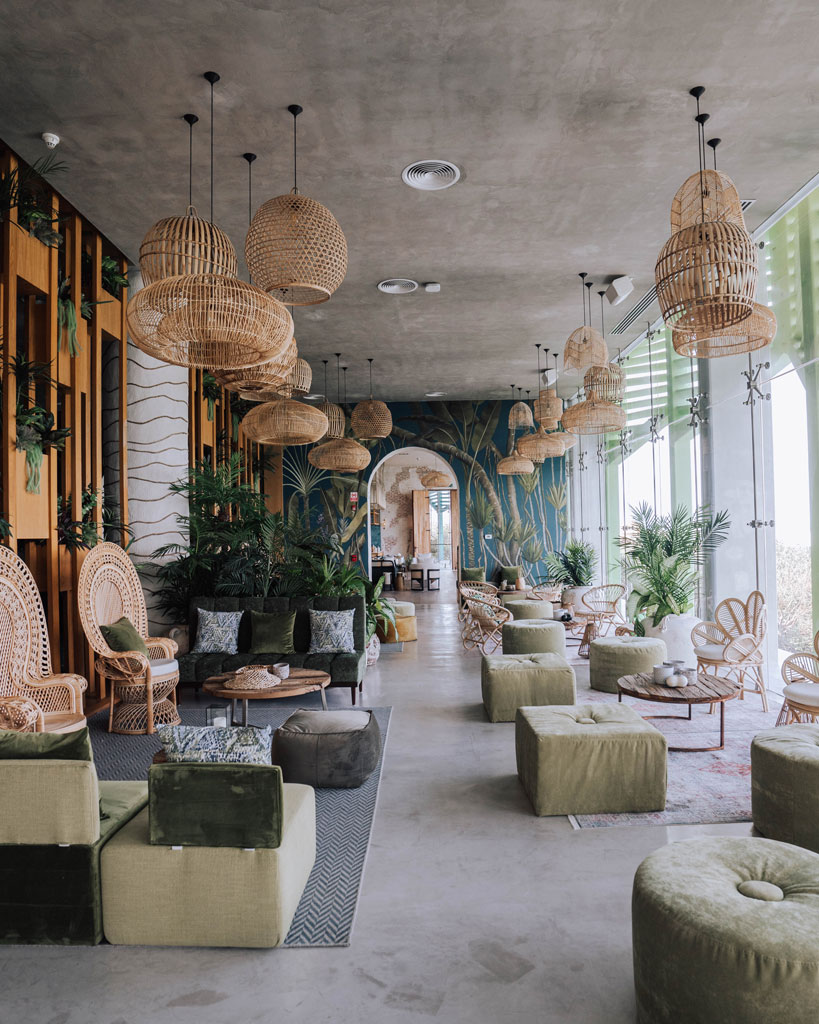 Aménagements et restaurant de l'hôtel de luxe Palmaia au Mexique